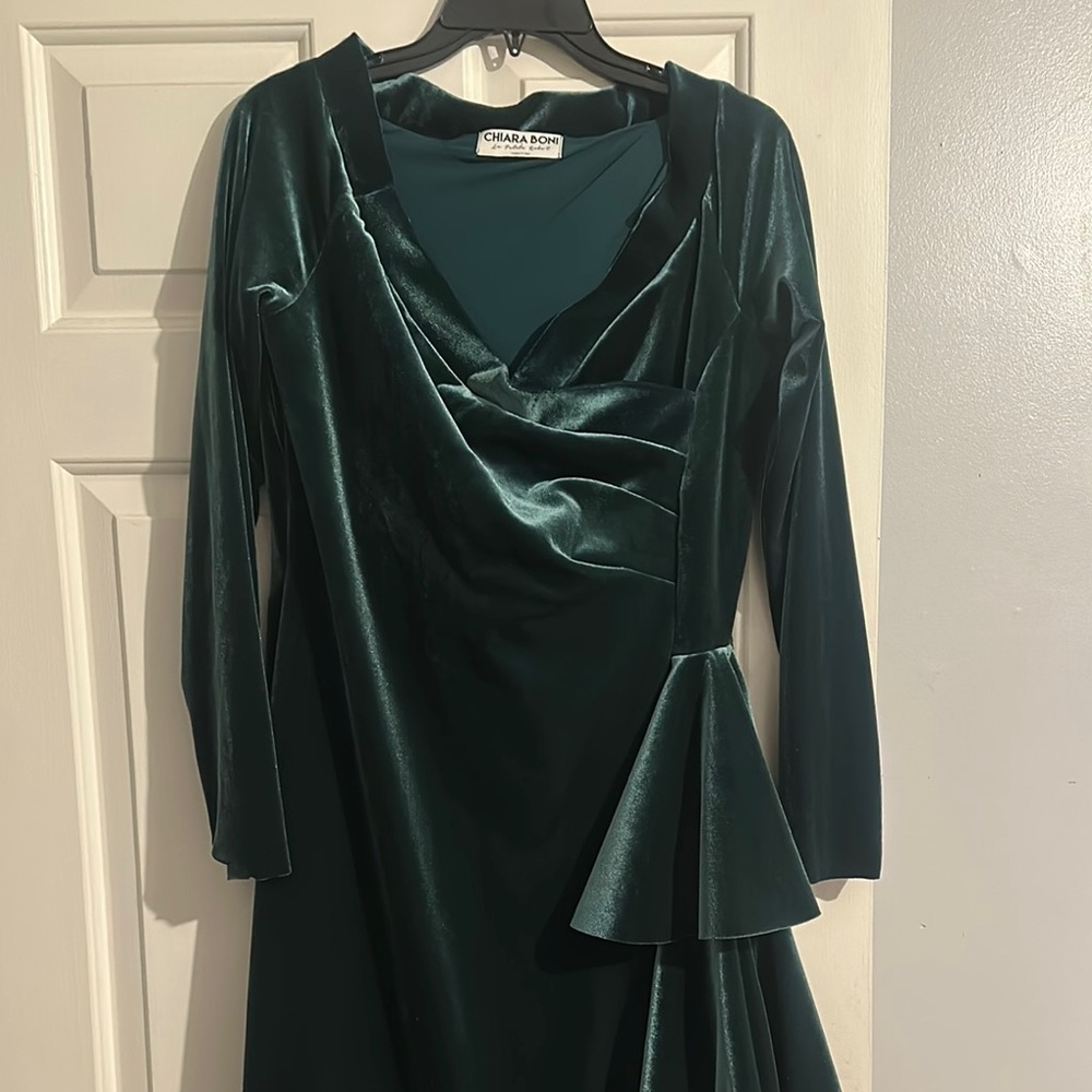 Chiara Boni Deep Green Velvet Long Sleeve Dress